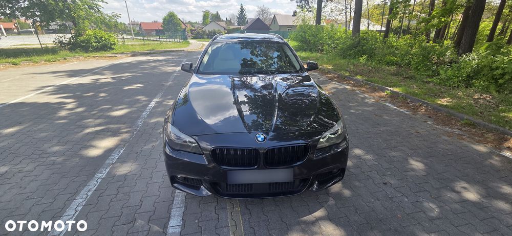 BMW Seria 5 530d xDrive - 6