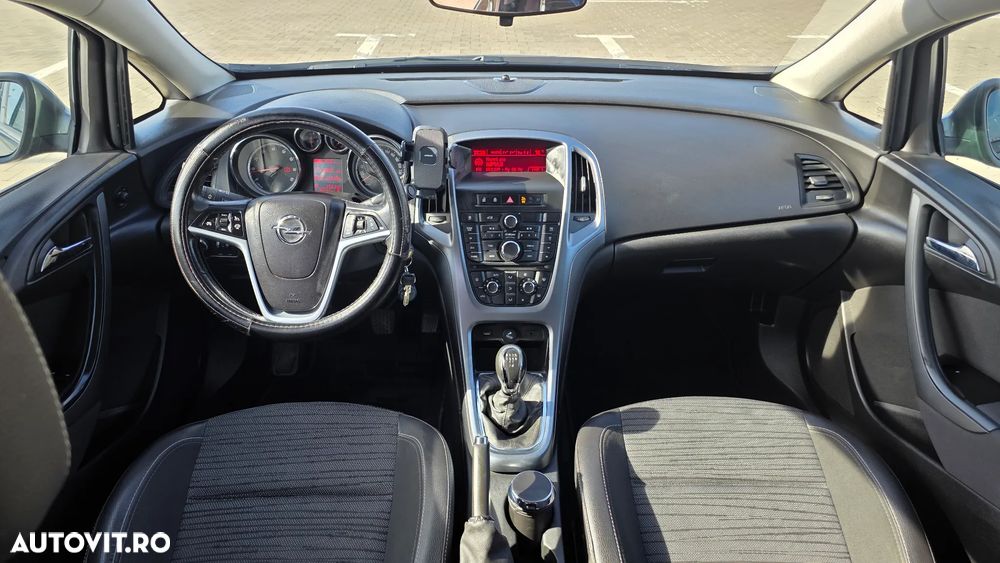 Opel Astra - 6