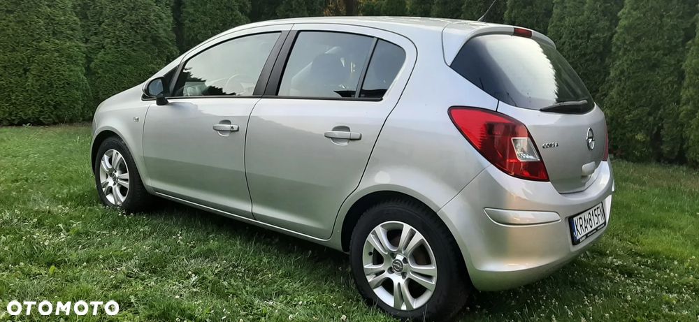 Opel Corsa - 10