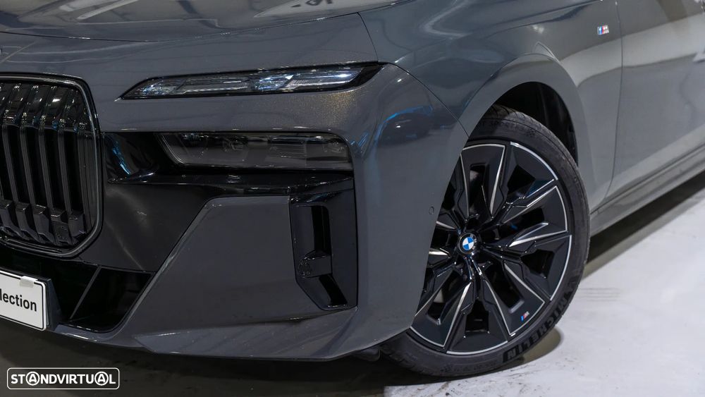 BMW 740 d xDrive Pack Desportivo M Pro - 36
