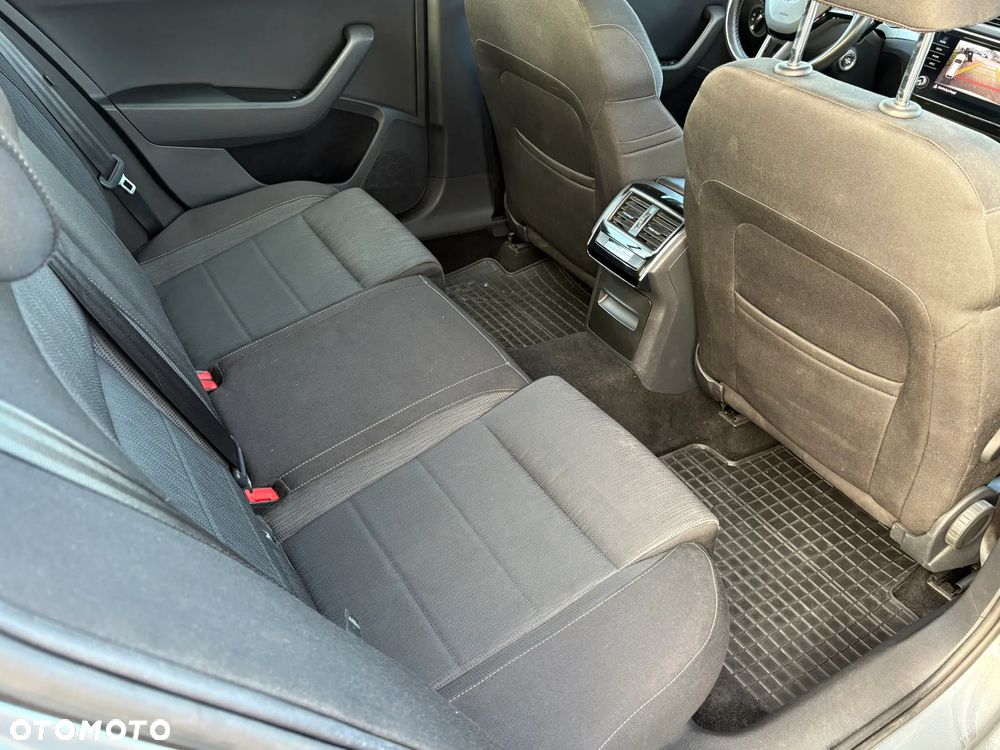 Skoda Superb 2.0 TDI 4x4 Ambition - 24