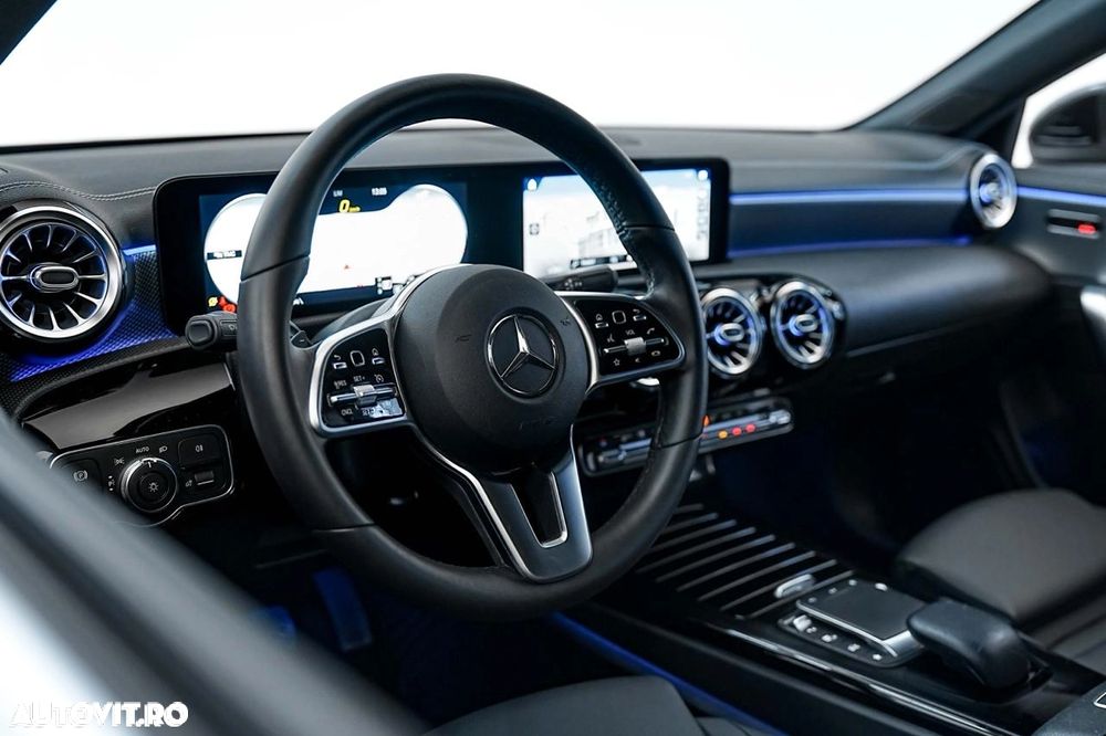 Mercedes-Benz CLA 200 7G-DCT Edition 2020 - 11