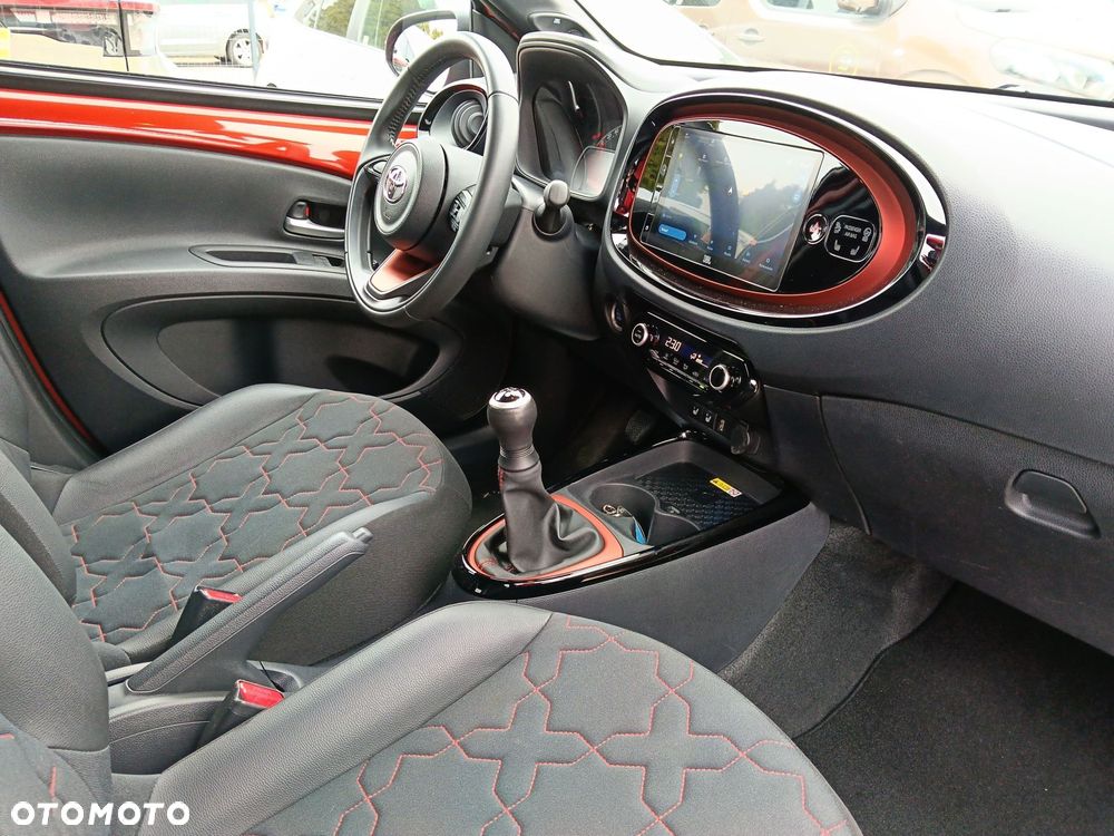 Toyota Aygo X - 9