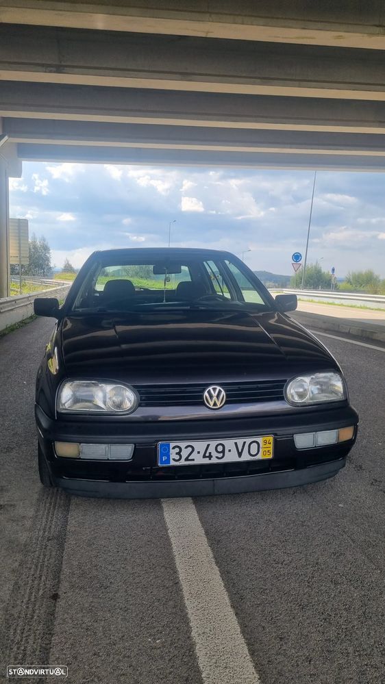 VW Golf - 1