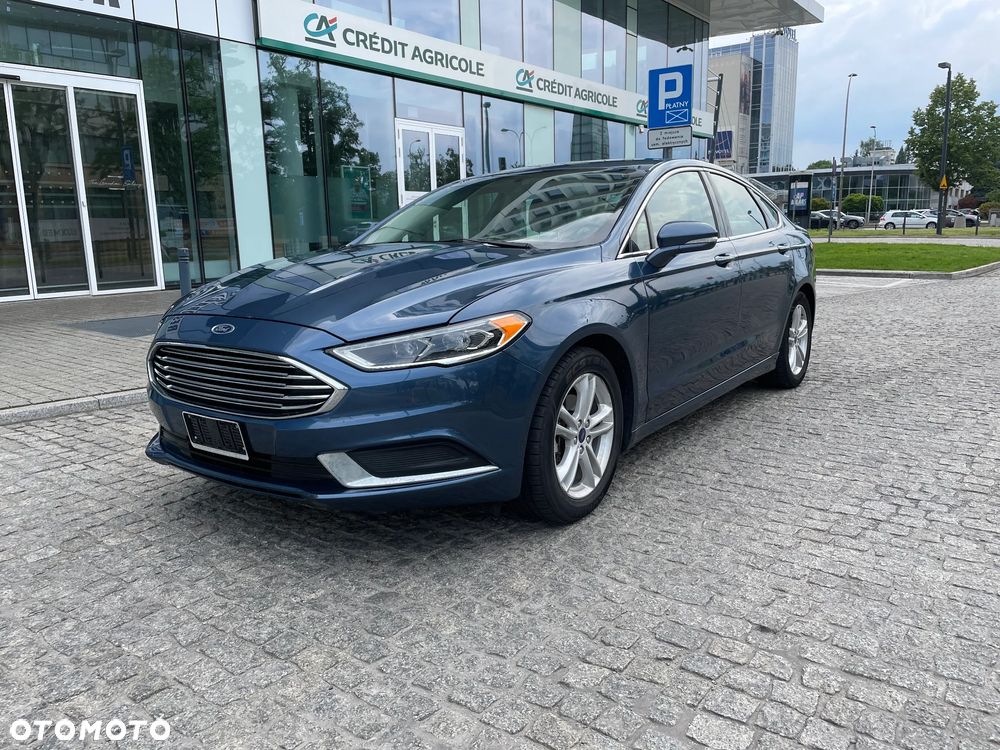 Ford Fusion - 2