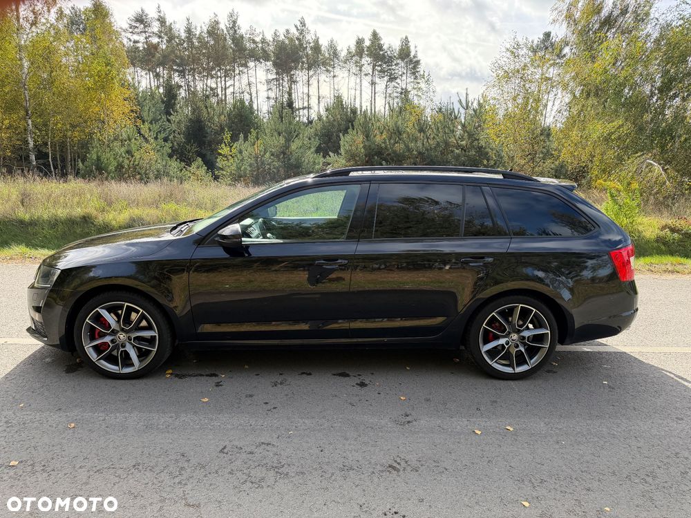 Skoda Octavia 2.0 TDI DSG RS - 4