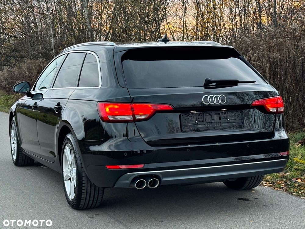 Audi A4 Avant 2.0 TDI Sport S tronic - 30