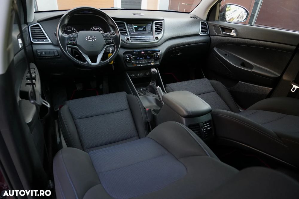 Hyundai Tucson 1.6 GDI 2WD 6MT ISG Style - 12