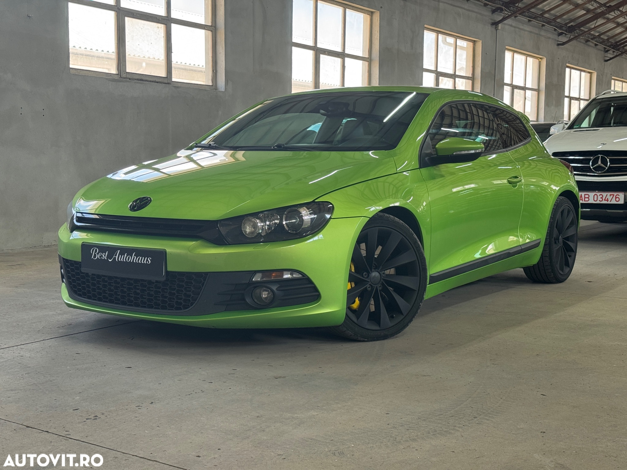 Volkswagen Scirocco 2.0 TSI DSG - 2