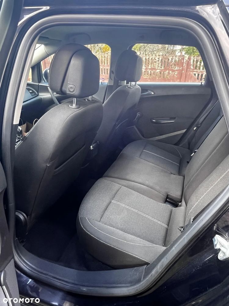 Opel Astra 1.7 CDTI - 9