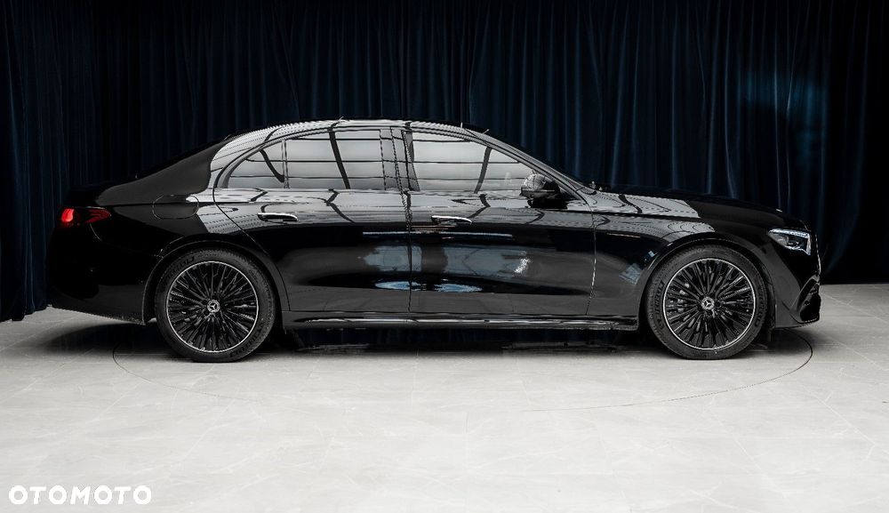 Mercedes-Benz Klasa E 220 d mHEV 4-Matic AMG 9G-Tronic - 11
