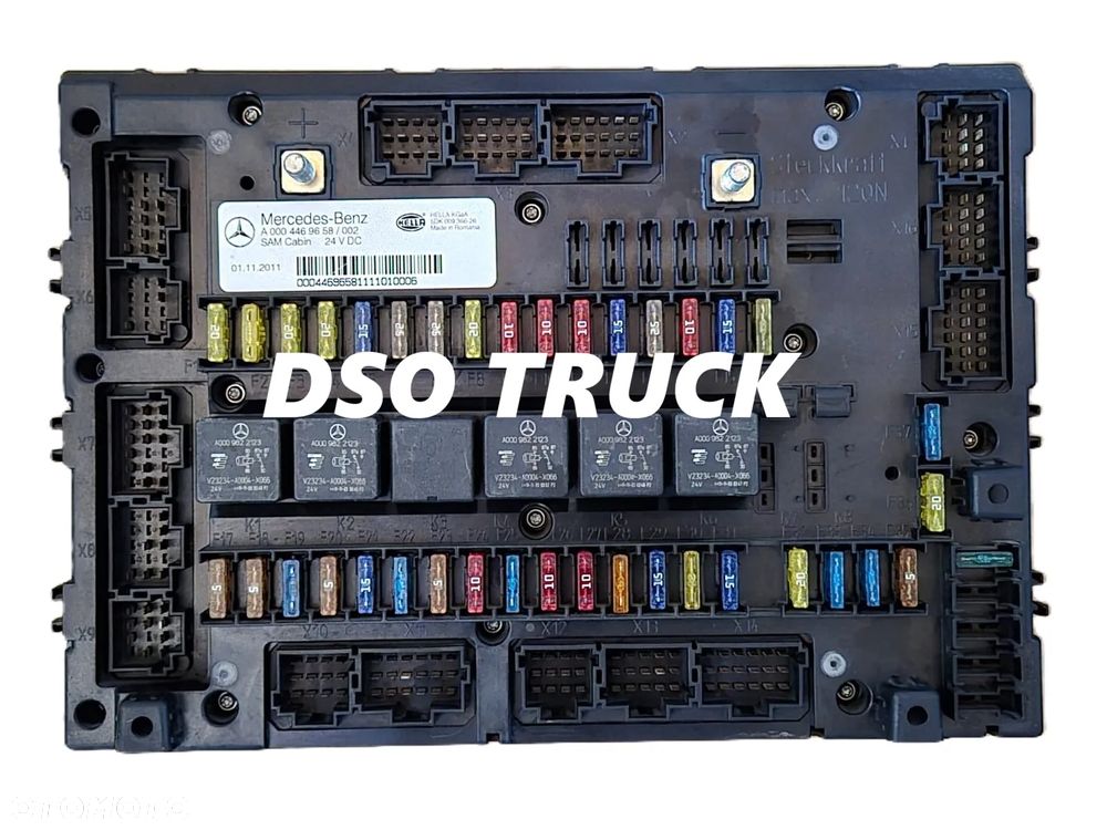 Skrzynka Tablica Modul Plyta bezpiecznikow A0004469658 A0004469458 A0004469758 MERCEDES MP4 - 5