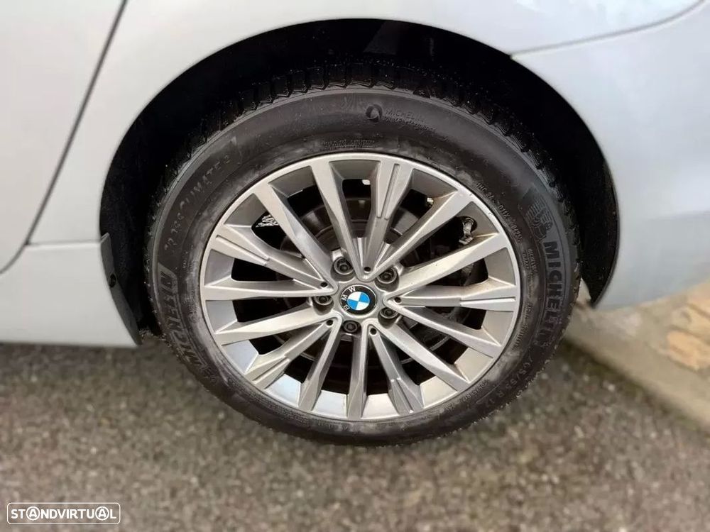 BMW 218 Active Tourer i Line Luxury Auto - 9