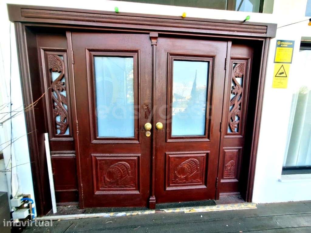 Restaurante pronto a funcionar - Olhos de Água, Albufeira - Grande imagem: 3/18