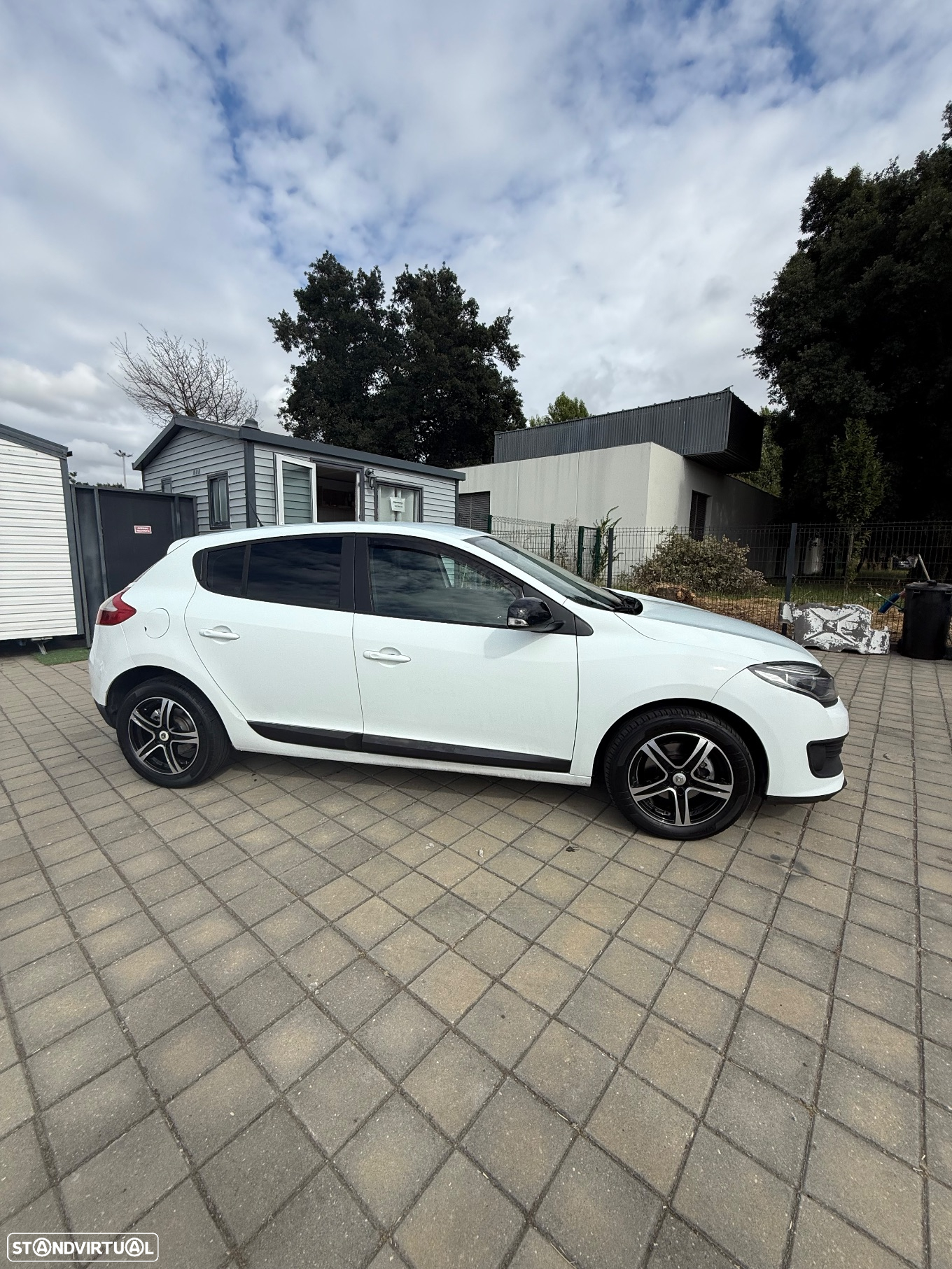 Renault megane 1.5 dci van comercial deduz iva - 9