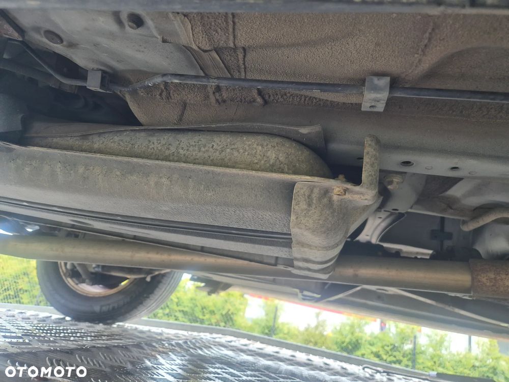 Toyota RAV4 D-4D 4x4 Sol - 26