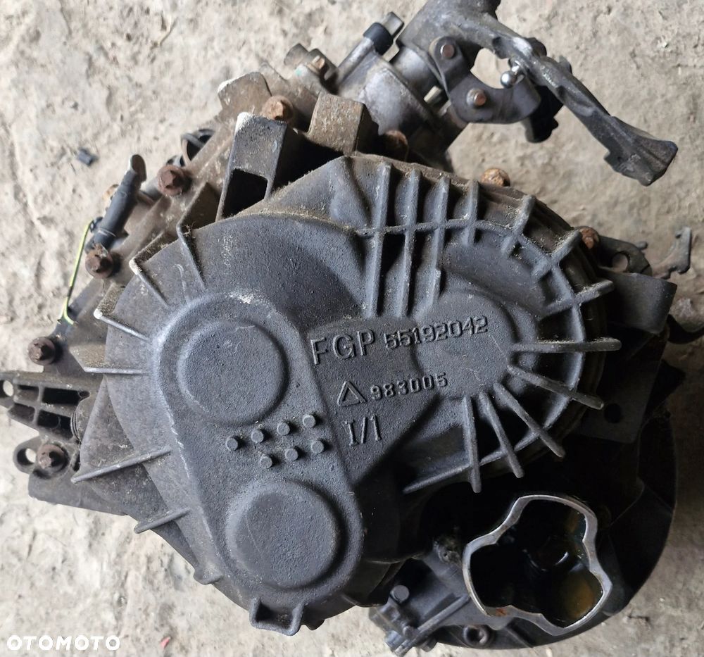 SKRZYNIA BIEGÓW OPEL ASTRA 1.9 CDTI FGP55192042 - 1