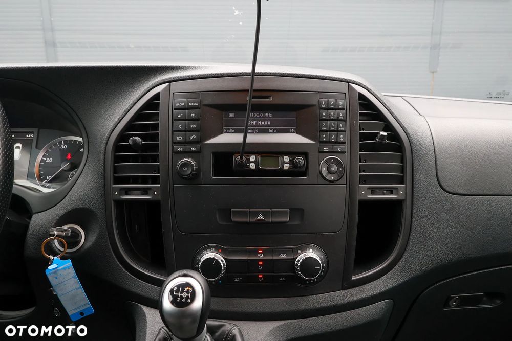Mercedes-Benz Vito - 18
