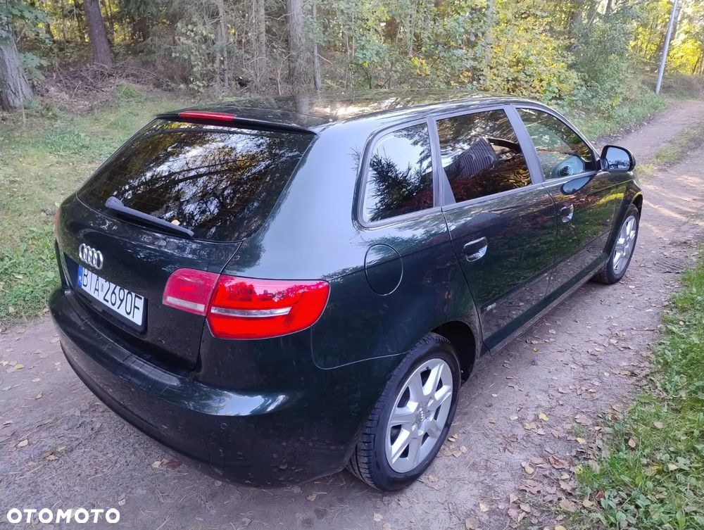 Audi A3 Sportback - 9