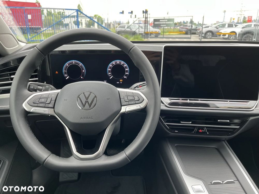 Volkswagen Passat - 14