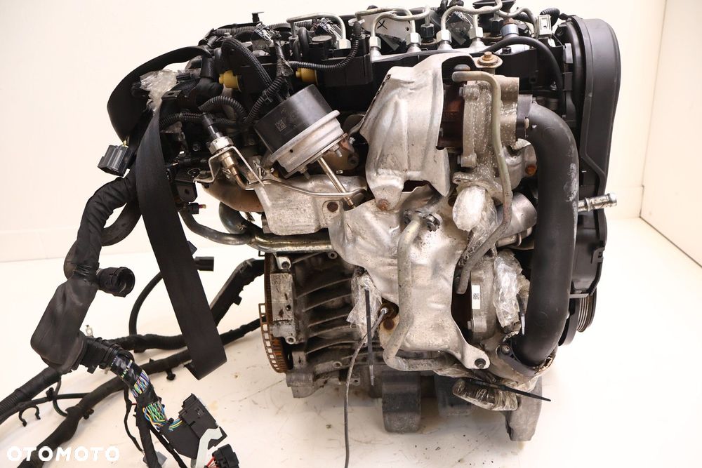 VOLVO V70 2.0 D4 SILNIK D4204T5 - 3