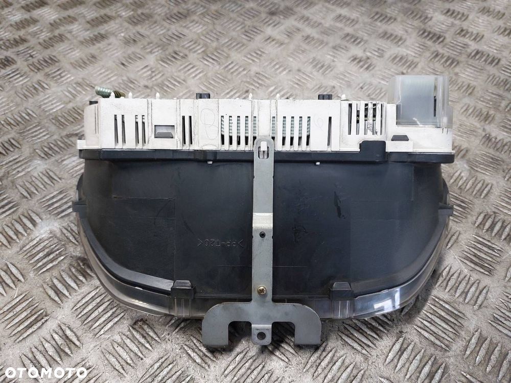 LICZNIK ZEGARY VOLVO V40 I S40 I 1.9 DI 30857571 - 3