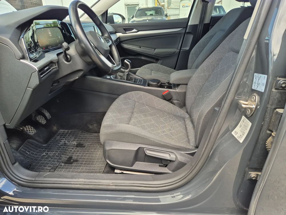 Volkswagen Golf 1.0 TSI Life - 11