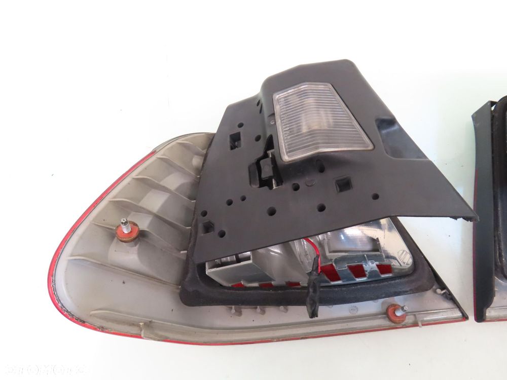 LAMPY TYŁ BMW E46 SEDAN PRZYCIEMNIONE 8383821 8383822 - 10