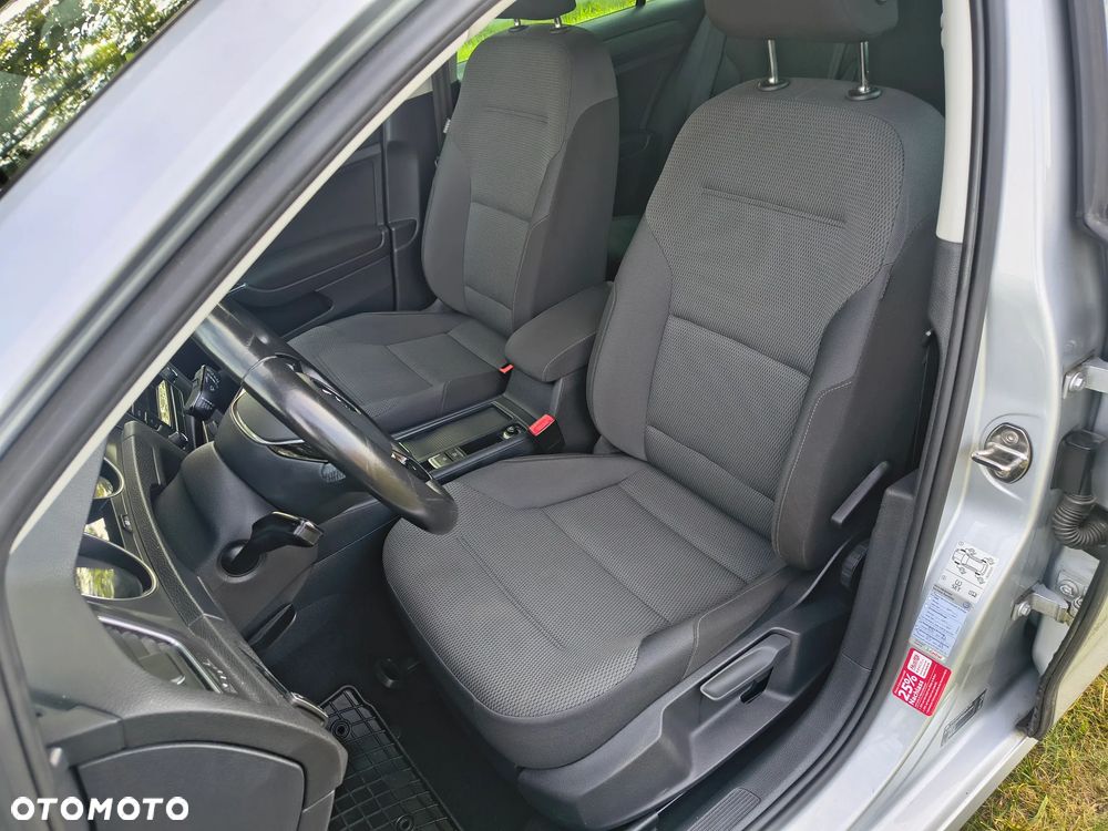 Volkswagen Golf 1.6 TDI BlueMotion Technology Trendline - 18