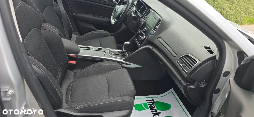 Renault Megane ENERGY dCi 110 EDC BOSE EDITION - 9