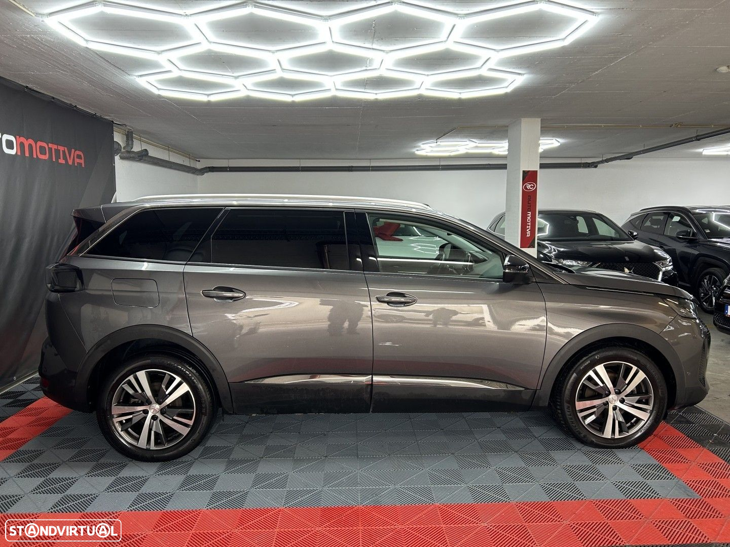 Peugeot 5008 1.5 BlueHDi Allure Pack - 4