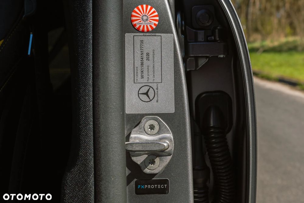 Mercedes-Benz CLA - 21
