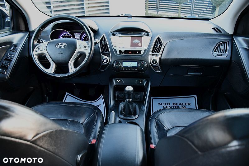 Hyundai ix35 2.0 Premium 2WD - 26