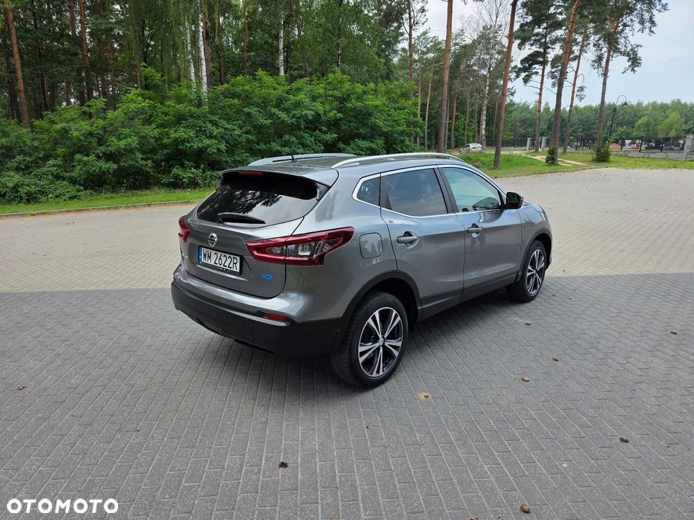 Nissan Qashqai 1.3 DIG-T N-Style DCT - 4