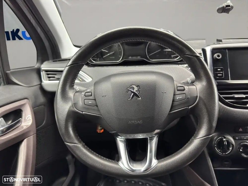 Peugeot 2008 1.6 BlueHDi Style - 12