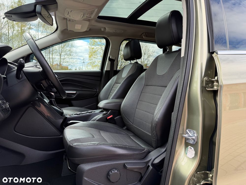 Ford Kuga 2.0 TDCi 4x4 Titanium - 7