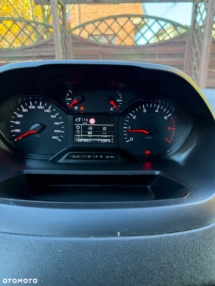 Peugeot Partner - 22