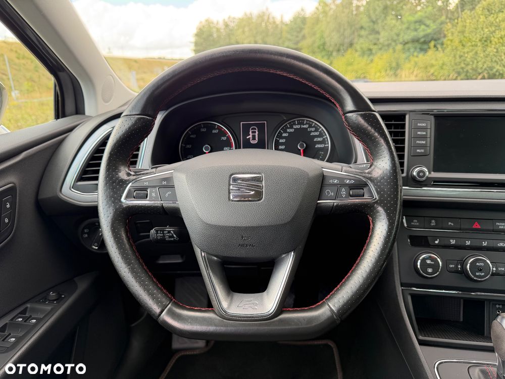 Seat Leon 1.8 TSI Start&Stop DSG FR - 23