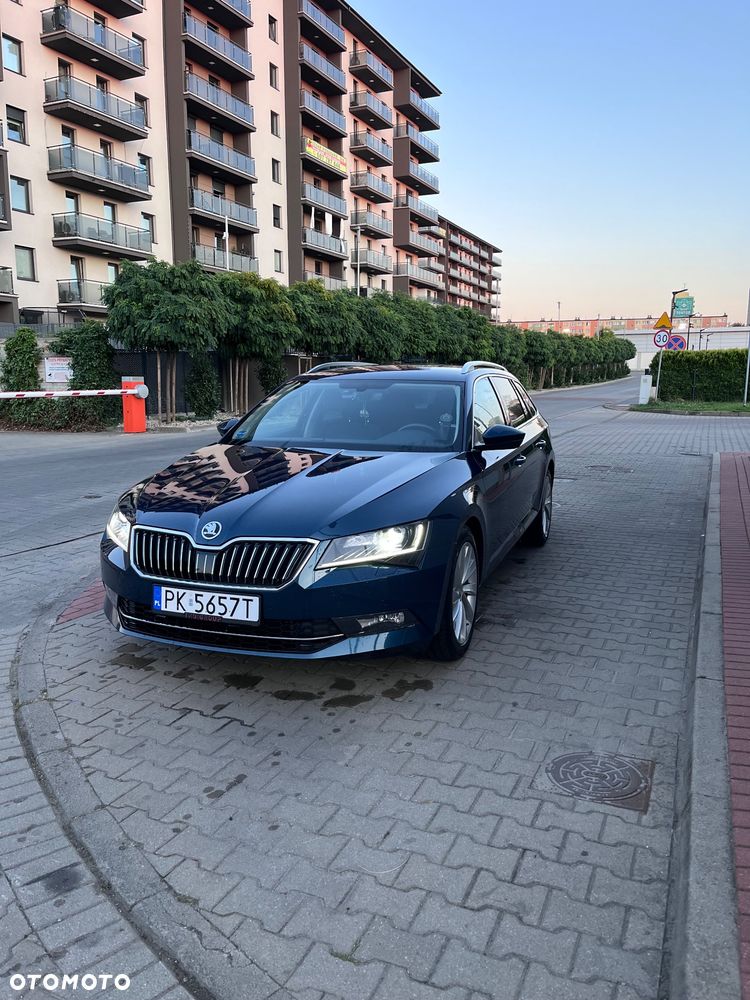 Skoda Superb 2.0 TDI Ambition - 2