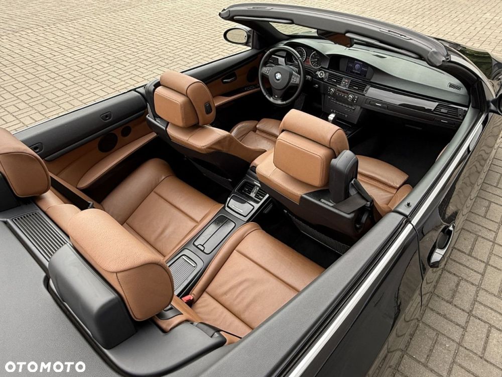 BMW Seria 3 320i - 28