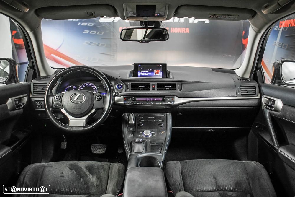 Lexus CT 200h Executive - 3