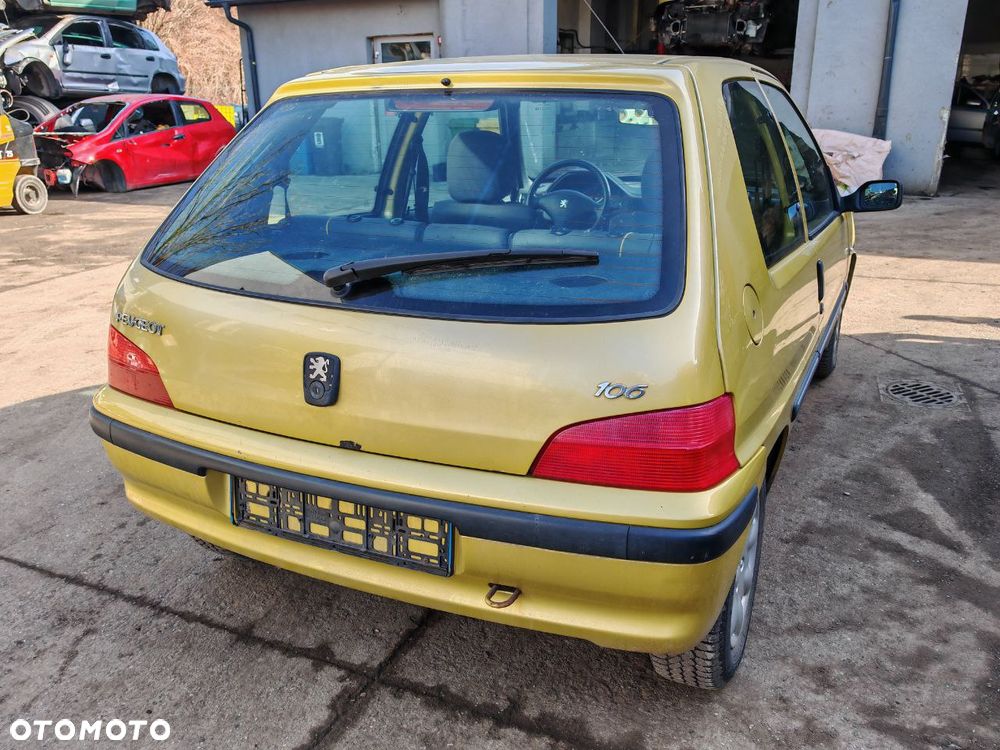 Maska Peugeot 106 po lift Hb 3D - 8