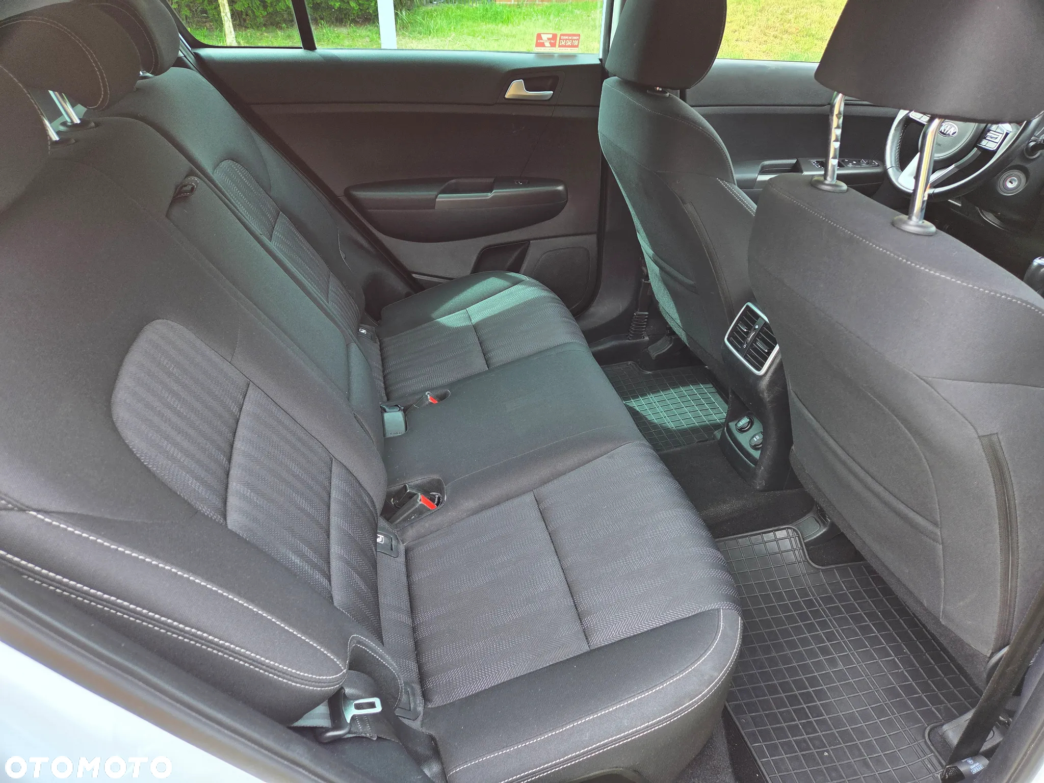 Kia Sportage 1.6 T-GDI L 4WD - 8