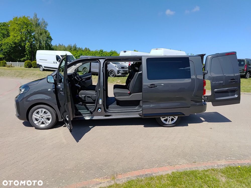 Opel Vivaro ivaro Brygadowy XL Diesel 2.2 180 KM Automat - 17