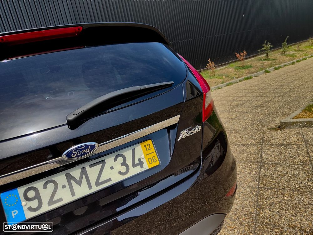 Ford Fiesta 1.4 TDCi Titanium - 17