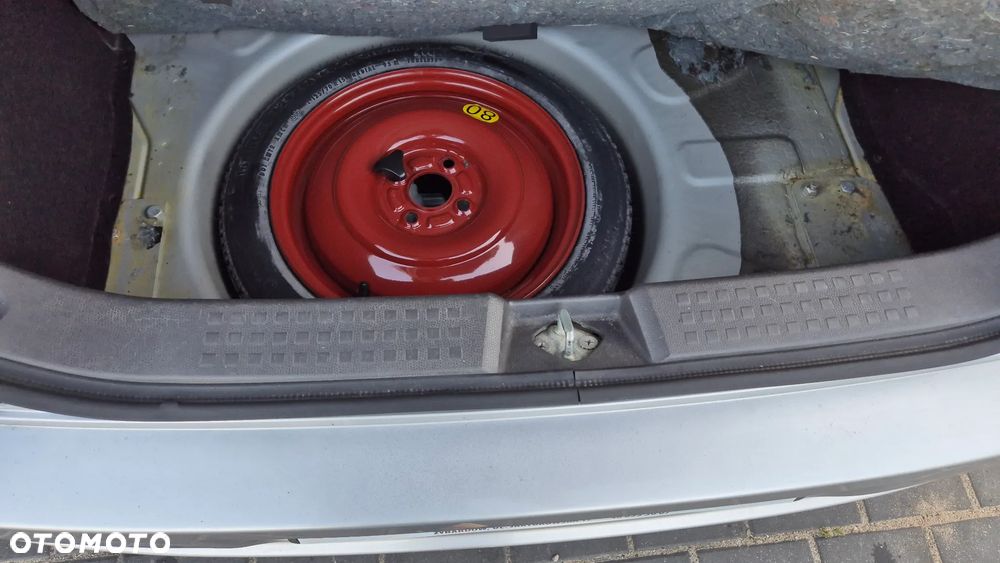 Suzuki Swift 1.3 Classic - 10