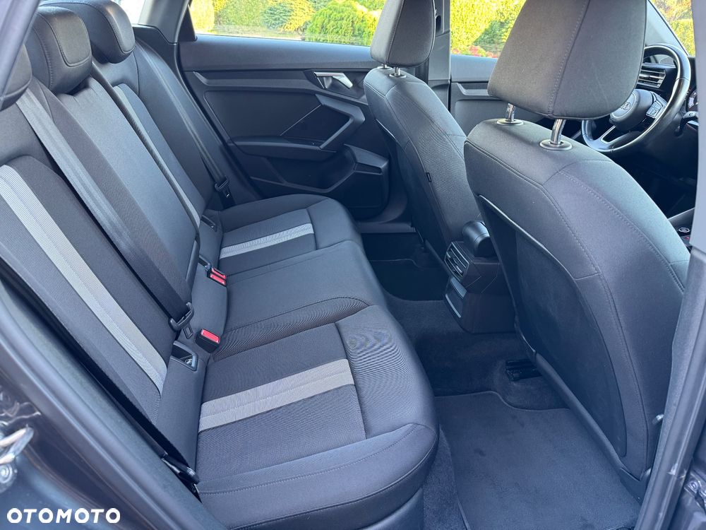 Audi A3 Limousine 35 TFSI mHEV S tronic - 16