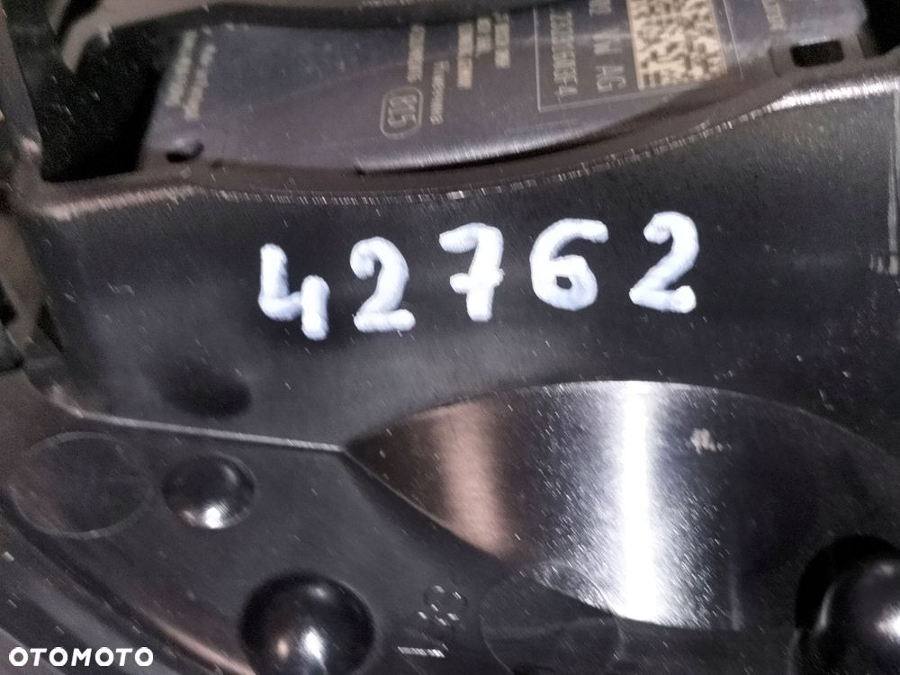 znaczek emblemat logo przód vw tiguan iii 24- - 7