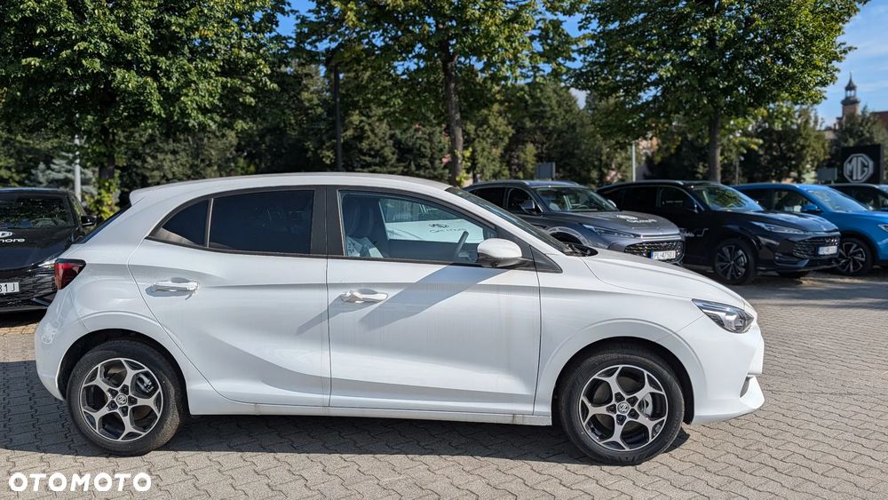 MG MG3 1.5 HEV+ Exclusive - 4