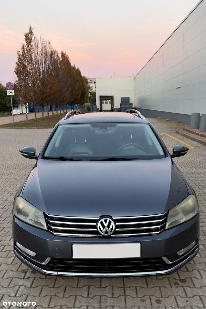 Volkswagen Passat - 10